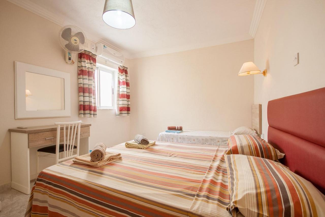 Pool And Sea Merill Apartments - Happy Rentals Mellieħa Buitenkant foto