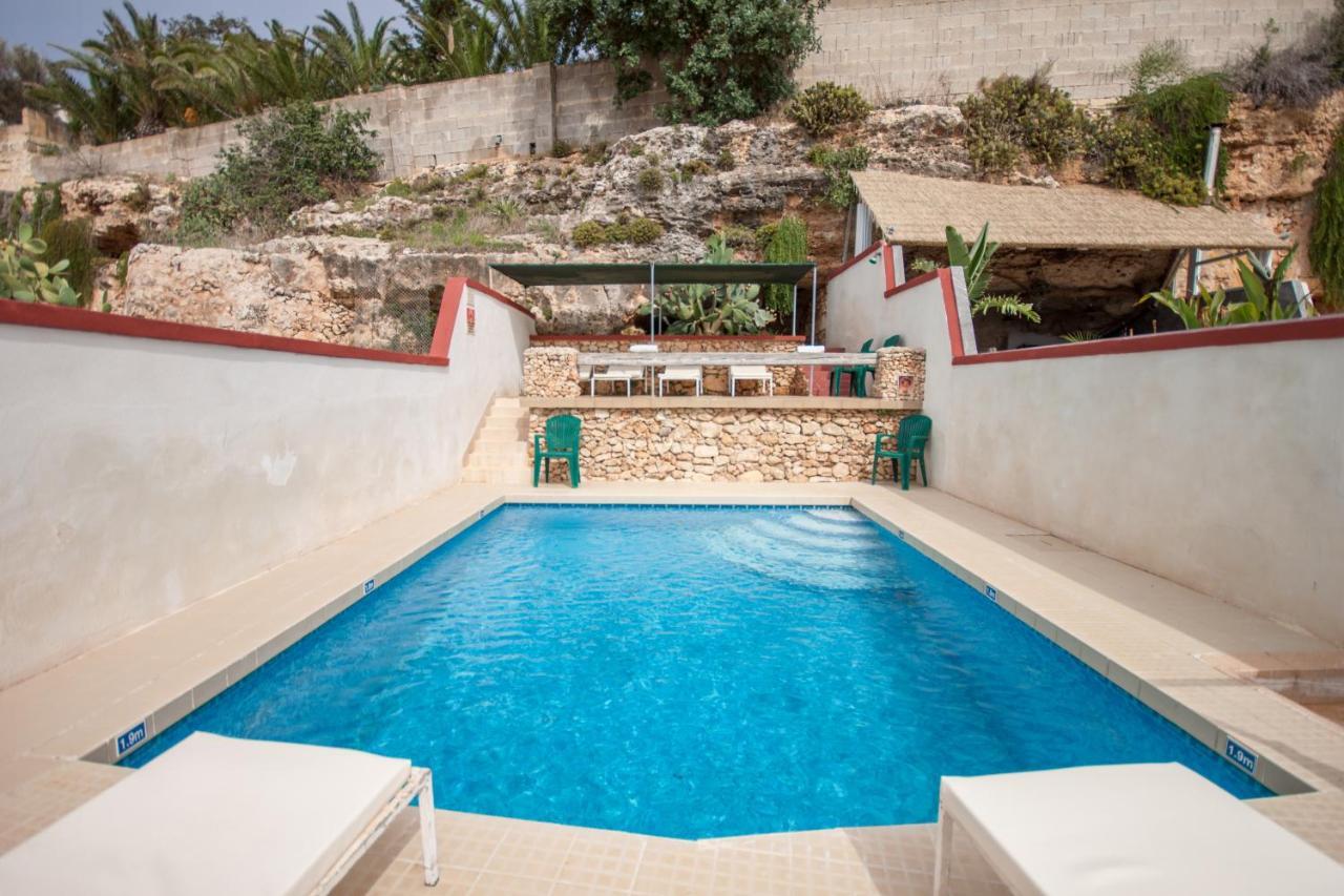Pool And Sea Merill Apartments - Happy Rentals Mellieħa Buitenkant foto